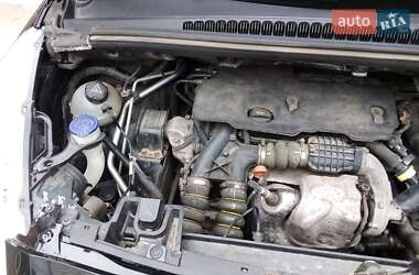 Мікровен Peugeot 5008 2012 в 