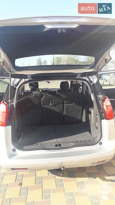 Мікровен Peugeot 5008 2013 в Гайсину