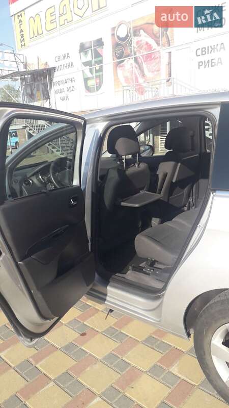 Мікровен Peugeot 5008 2013 в Гайсину