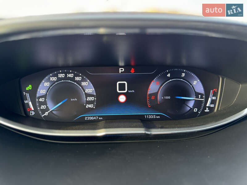 Позашляховик / Кросовер Peugeot 5008 2018 в Хмельницькому