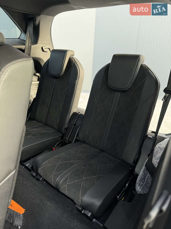 Позашляховик / Кросовер Peugeot 5008 2018 в Хмельницькому