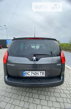 Микровэн Peugeot 5008 2012 в Львове