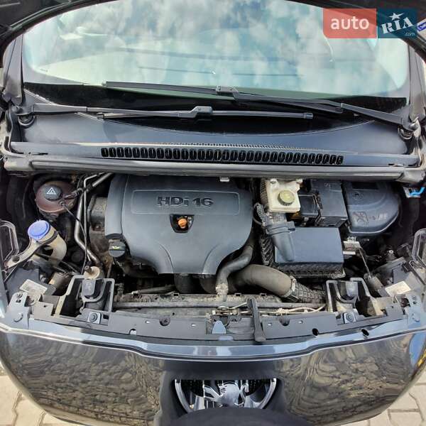 Мікровен Peugeot 5008 2010 в Івано-Франківську фото 35 Мікровен Peugeot 5008 2010 в Івано-Франківську