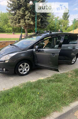 Микровэн Peugeot 5008 2013 в Могилев-Подольске