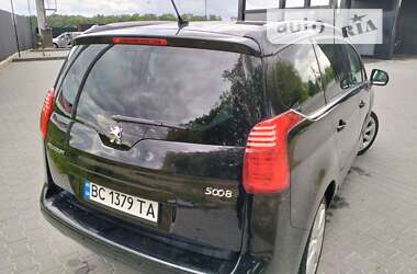 Микровэн Peugeot 5008 2010 в Львове