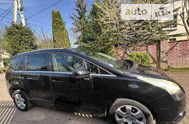 Микровэн Peugeot 5008 2011 в Ивано-Франковске