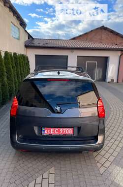 Микровэн Peugeot 5008 2011 в Стрые