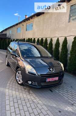 Микровэн Peugeot 5008 2011 в Стрые