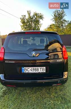 Микровэн Peugeot 5008 2013 в Стрые