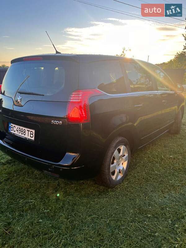 Мікровен Peugeot 5008 2013 в Стрию фото 5 Мікровен Peugeot 5008 2013 в Стрию