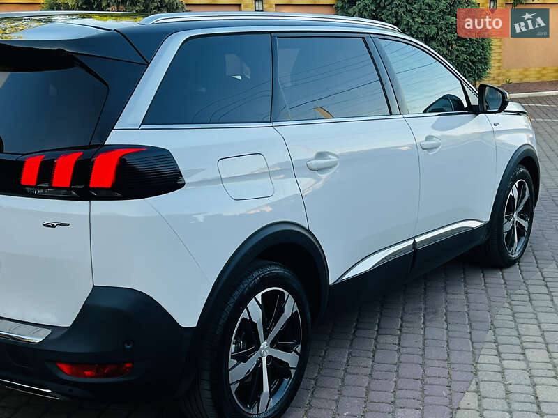 Позашляховик / Кросовер Peugeot 5008 2019 в Бердичеві