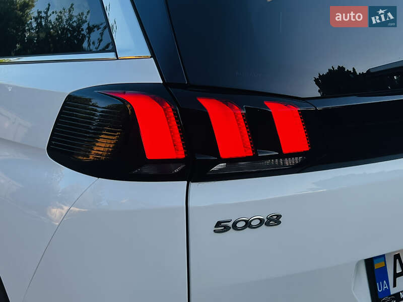 Позашляховик / Кросовер Peugeot 5008 2019 в Бердичеві