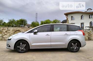 Мікровен Peugeot 5008 2012 в Івано-Франківську