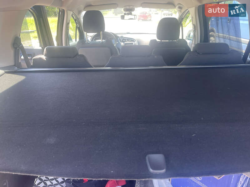 Микровэн Peugeot 5008 2012 в Львове