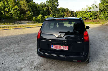 Мікровен Peugeot 5008 2010 в Бережанах