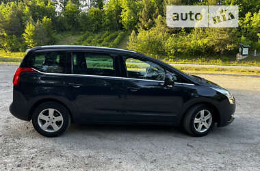 Мікровен Peugeot 5008 2010 в Бережанах