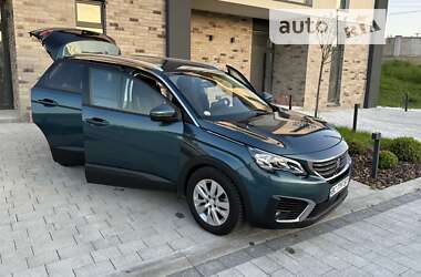 Позашляховик / Кросовер Peugeot 5008 2018 в Львові