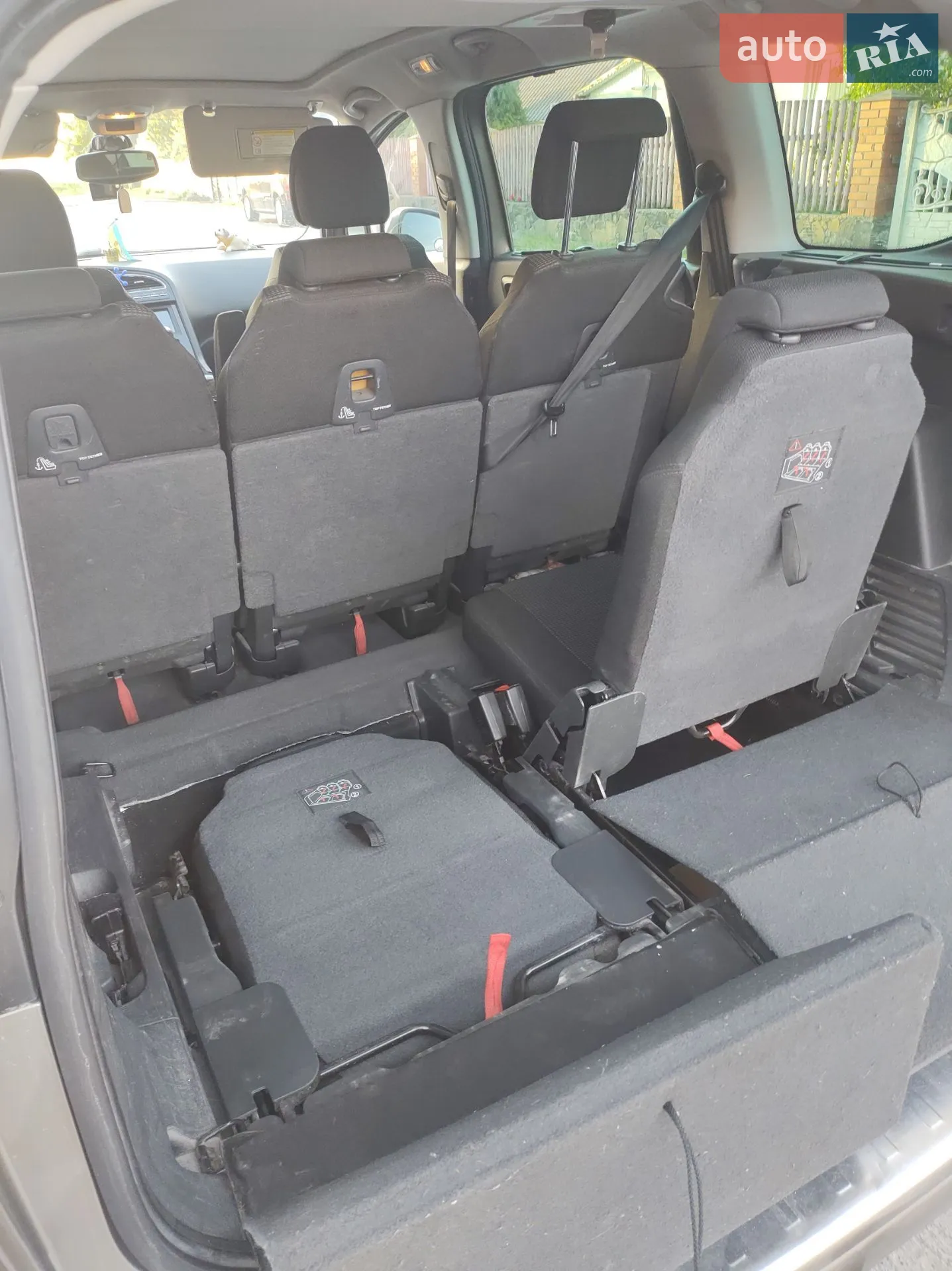 2010 Peugeot 5008 - мініатюра 28