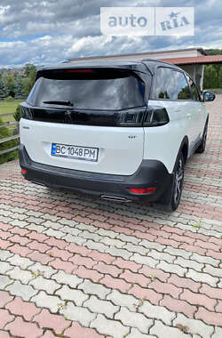 Позашляховик / Кросовер Peugeot 5008 2022 в Івано-Франківську