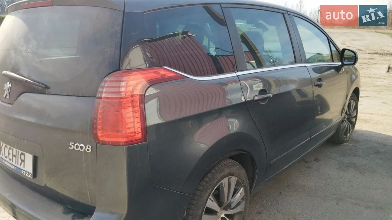 2011 Peugeot 5008 - мініатюра 22
