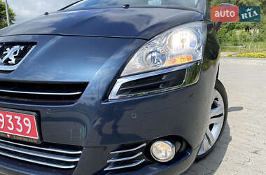 Мікровен Peugeot 5008 2012 в 