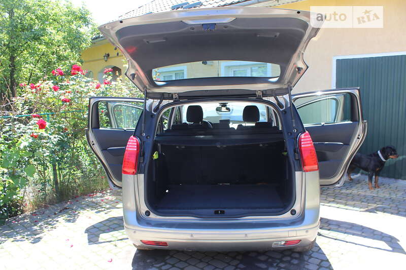 Микровэн Peugeot 5008 2013 в Бродах фото 5 Микровэн Peugeot 5008 2013 в Бродах