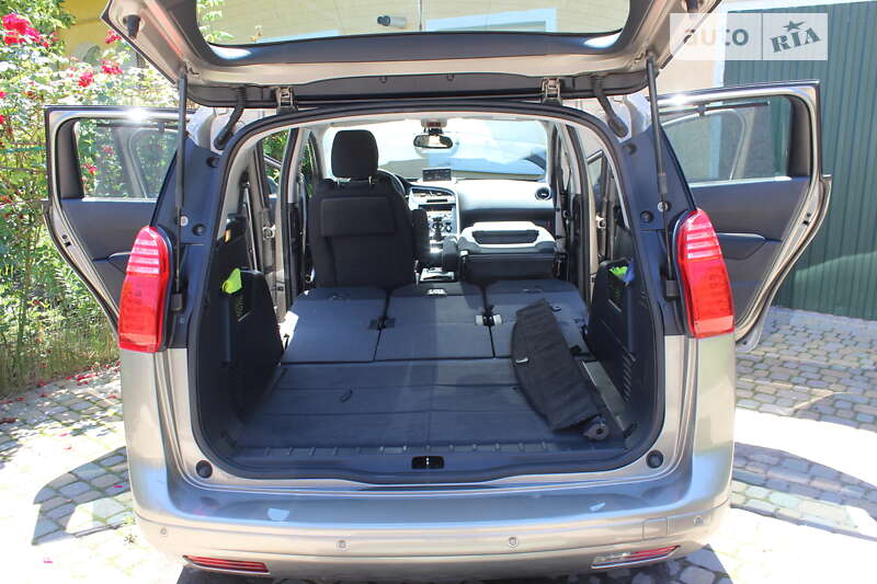 Микровэн Peugeot 5008 2013 в Бродах фото 17 Микровэн Peugeot 5008 2013 в Бродах