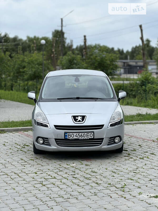 Мікровен Peugeot 5008 2010 в Хмельницькому