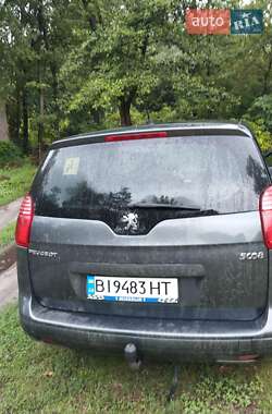 Микровэн Peugeot 5008 2010 в Лубнах