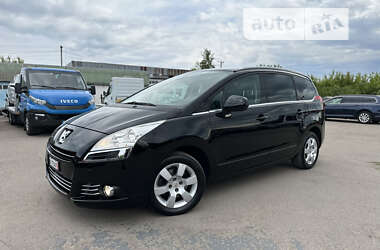 Микровэн Peugeot 5008 2012 в Ровно