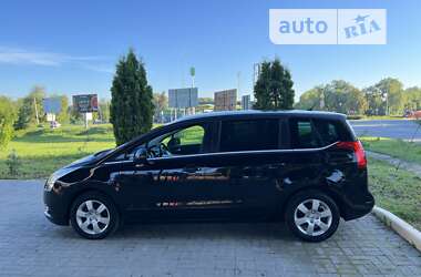 Мікровен Peugeot 5008 2011 в Дубні