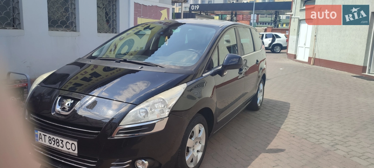2011 Peugeot 5008 - мініатюра 21