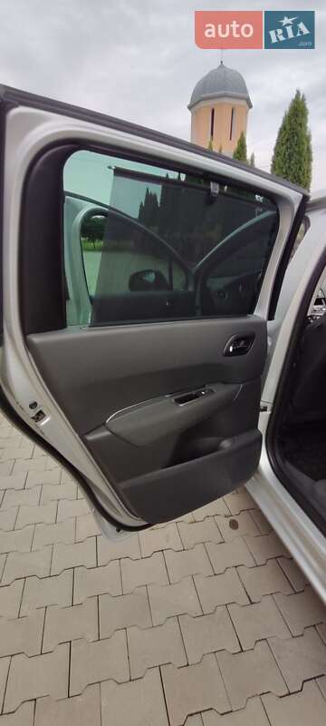 Мікровен Peugeot 5008 2013 в Самборі