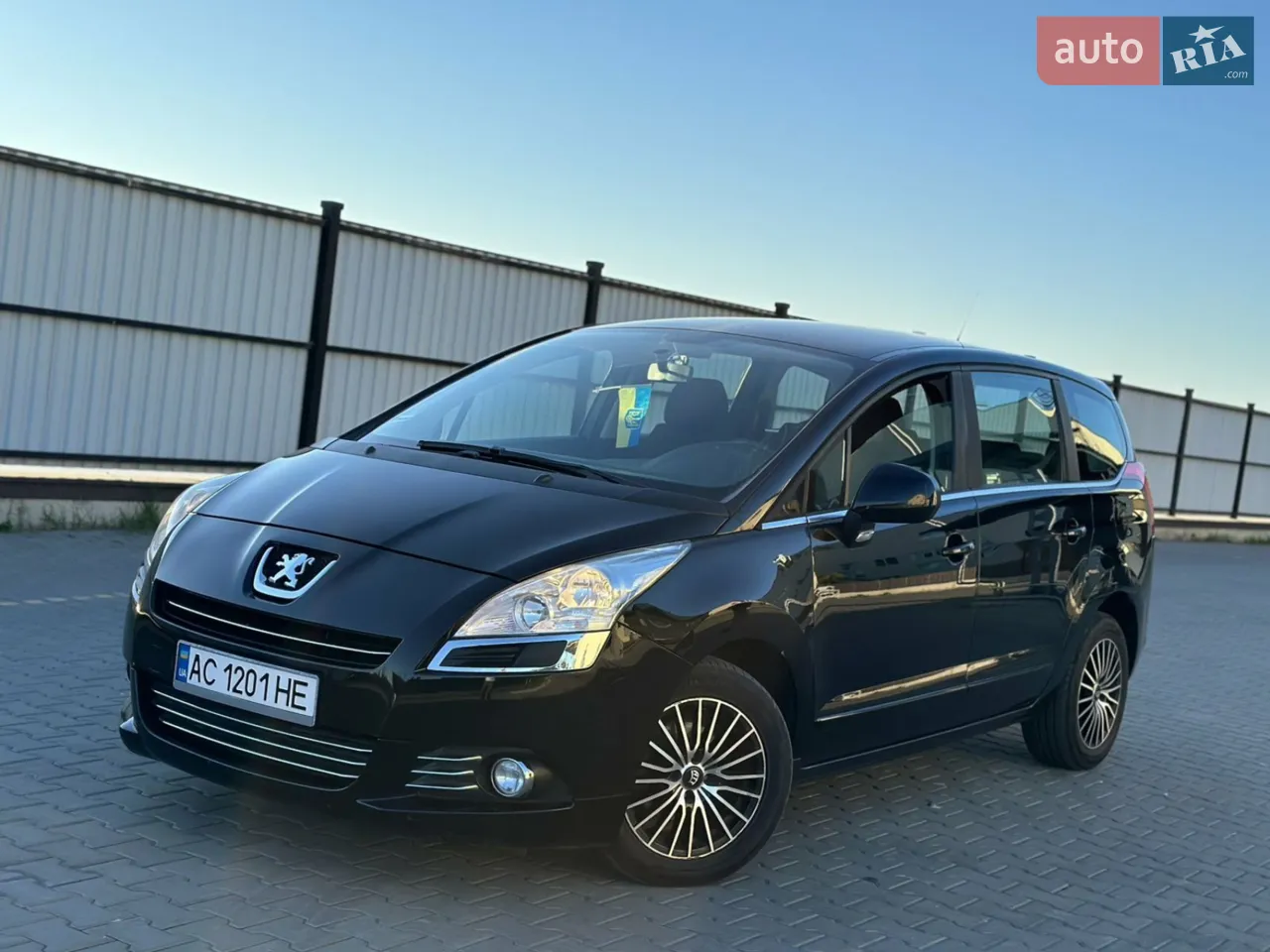 2010 Peugeot 5008 - мініатюра 24