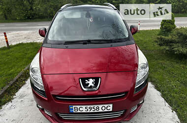 Микровэн Peugeot 5008 2012 в Львове