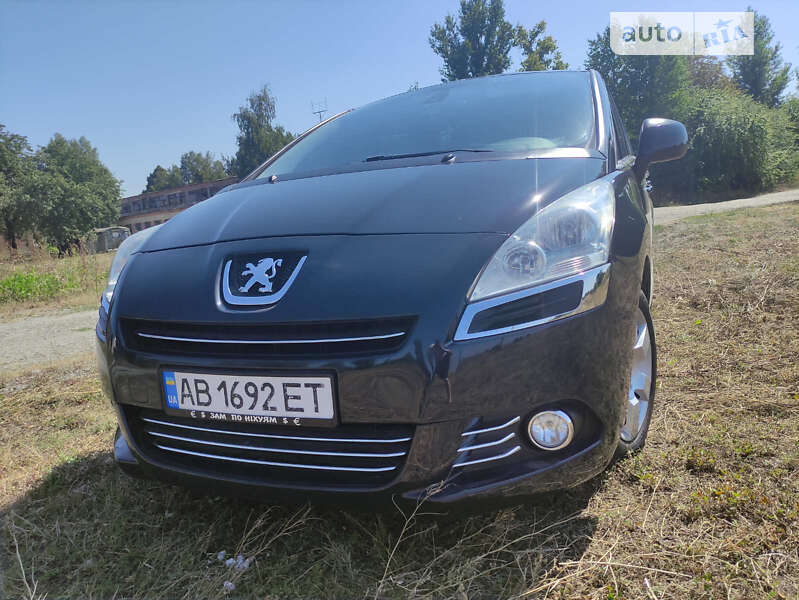 Мікровен Peugeot 5008 2010 в Козятині