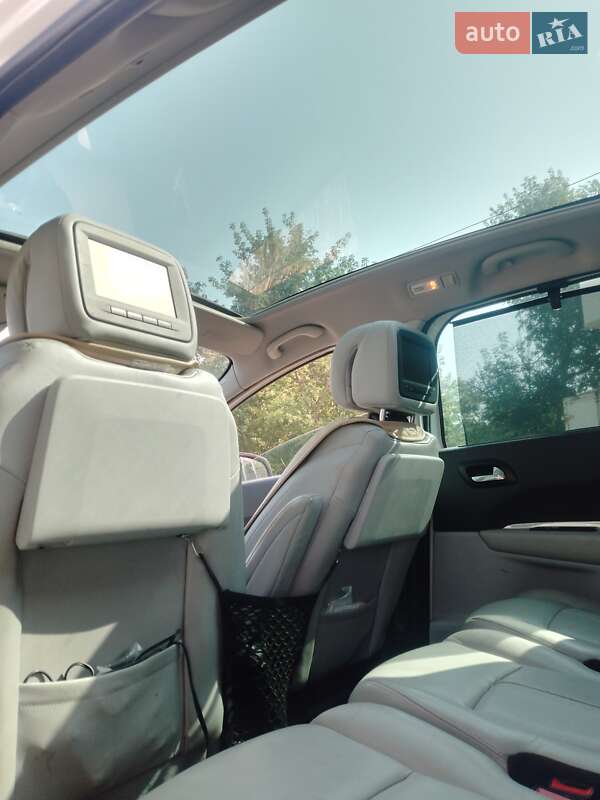 Микровэн Peugeot 5008 2010 в Харькове