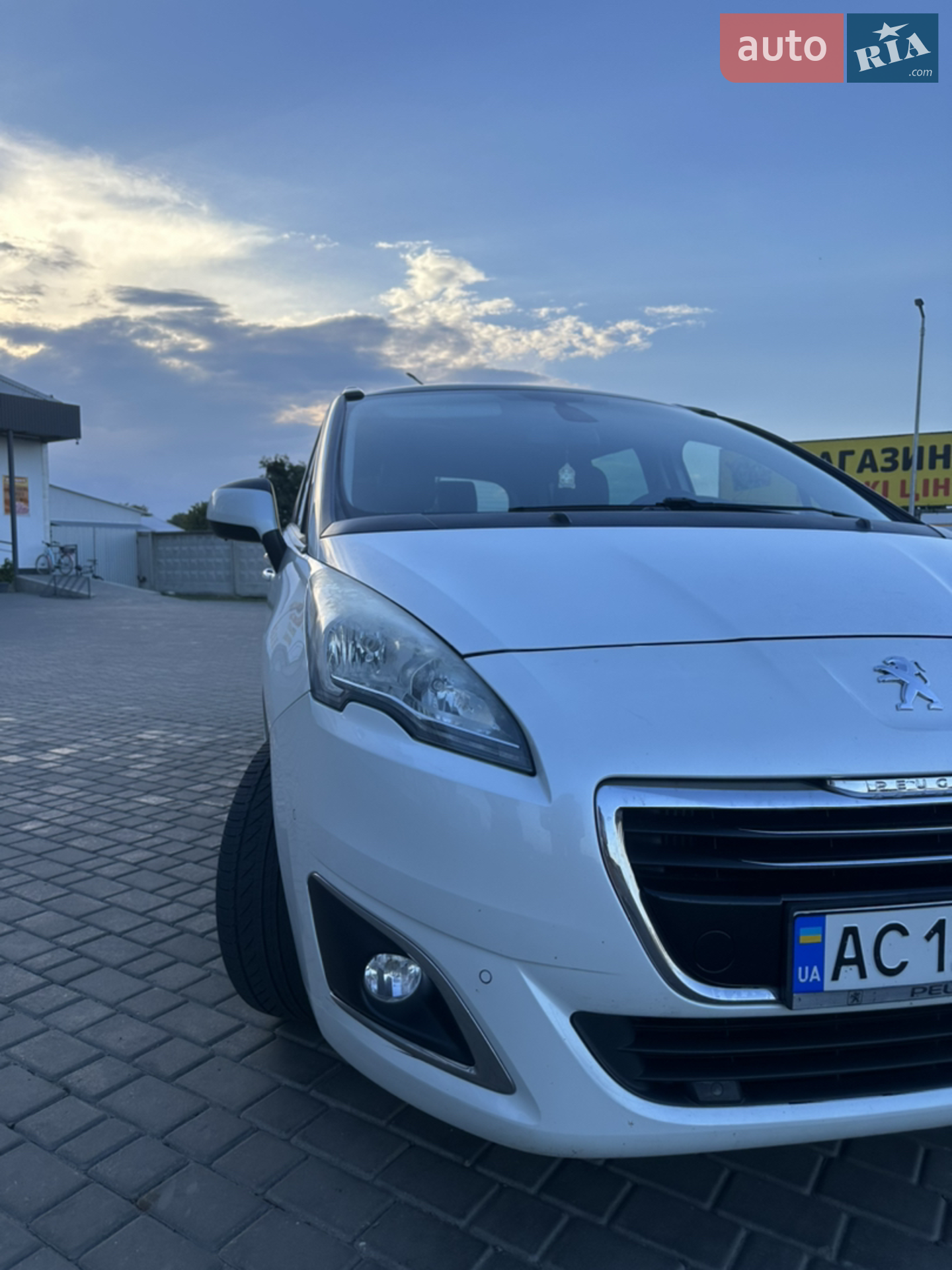 2015 Peugeot 5008 - мініатюра 2