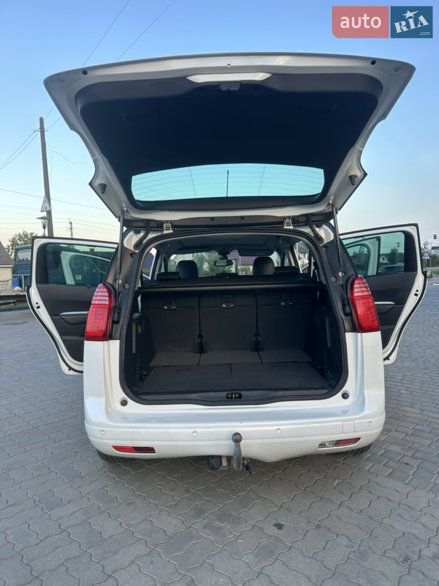 2015 Peugeot 5008 - мініатюра 19