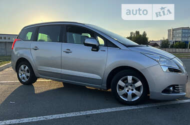 Микровэн Peugeot 5008 2012 в Борисполе