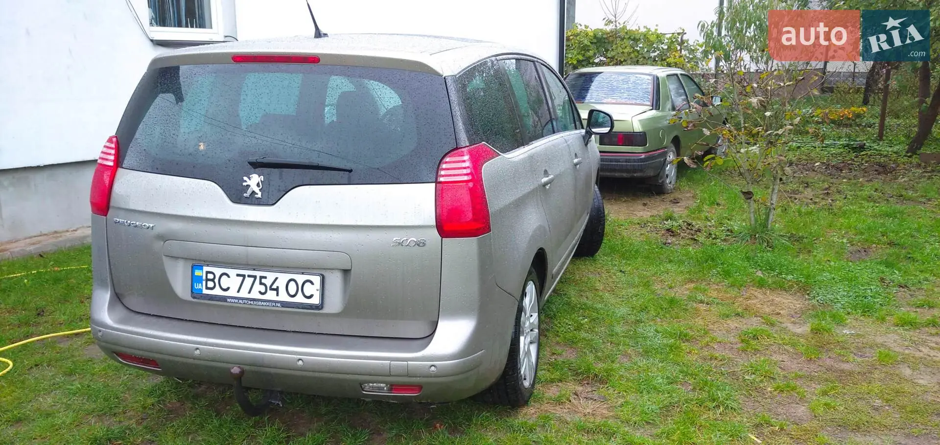 2010 Peugeot 5008 - мініатюра 11