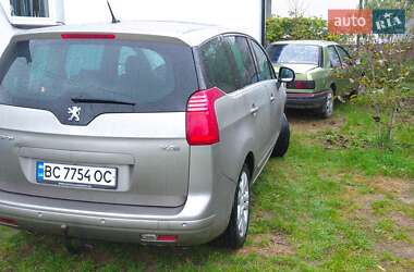 Мінівен Peugeot 5008 2010 в 