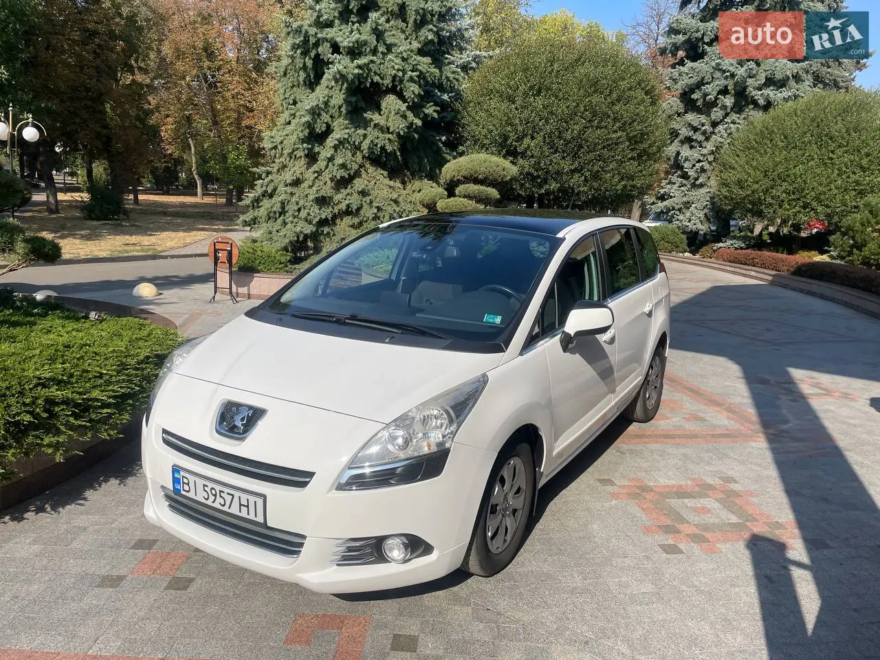 2011 Peugeot 5008 - мініатюра 23