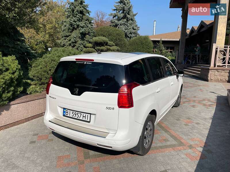 Микровэн Peugeot 5008 2012 в Полтаве