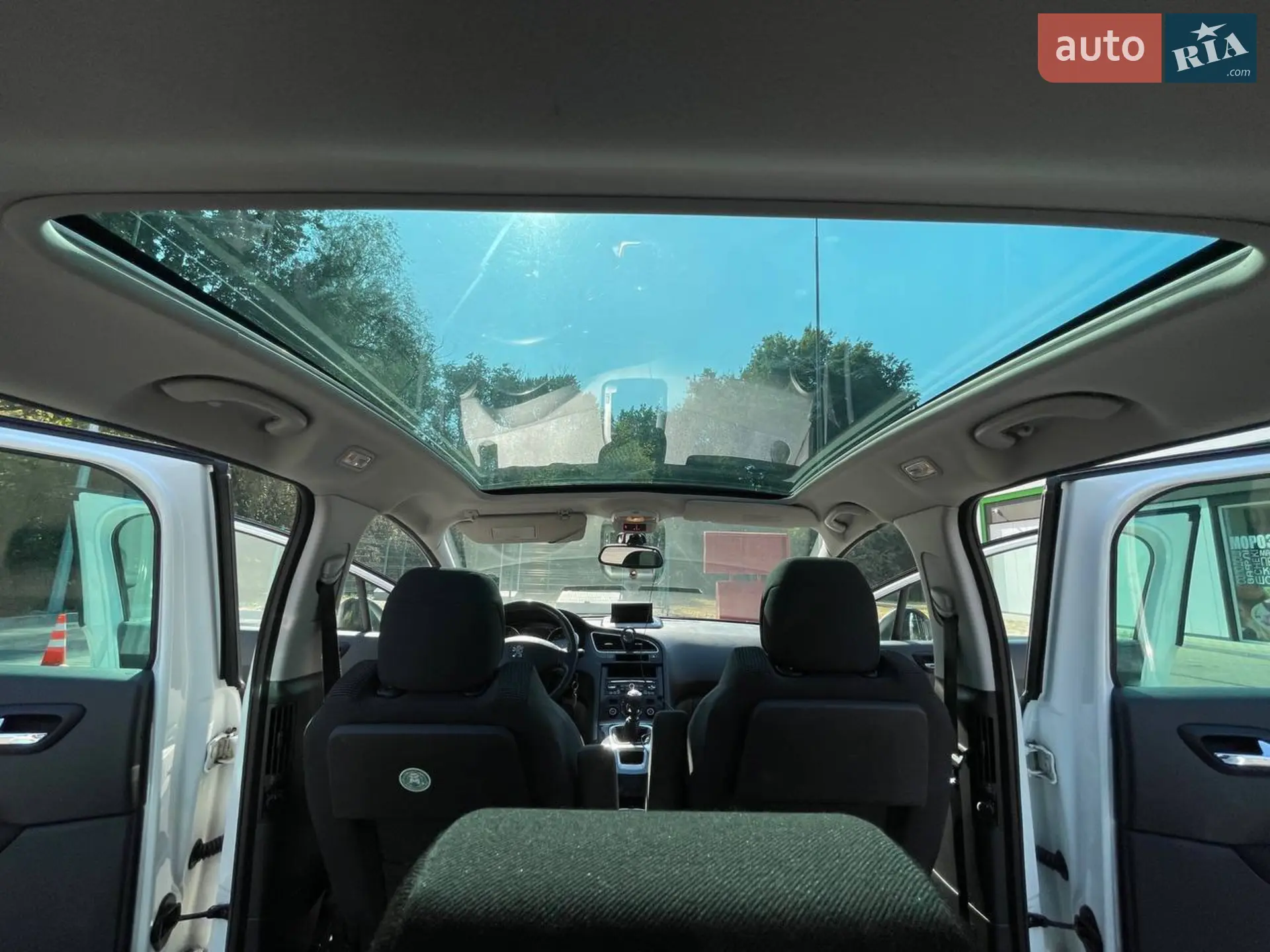 2012 Peugeot 5008 - мініатюра 13