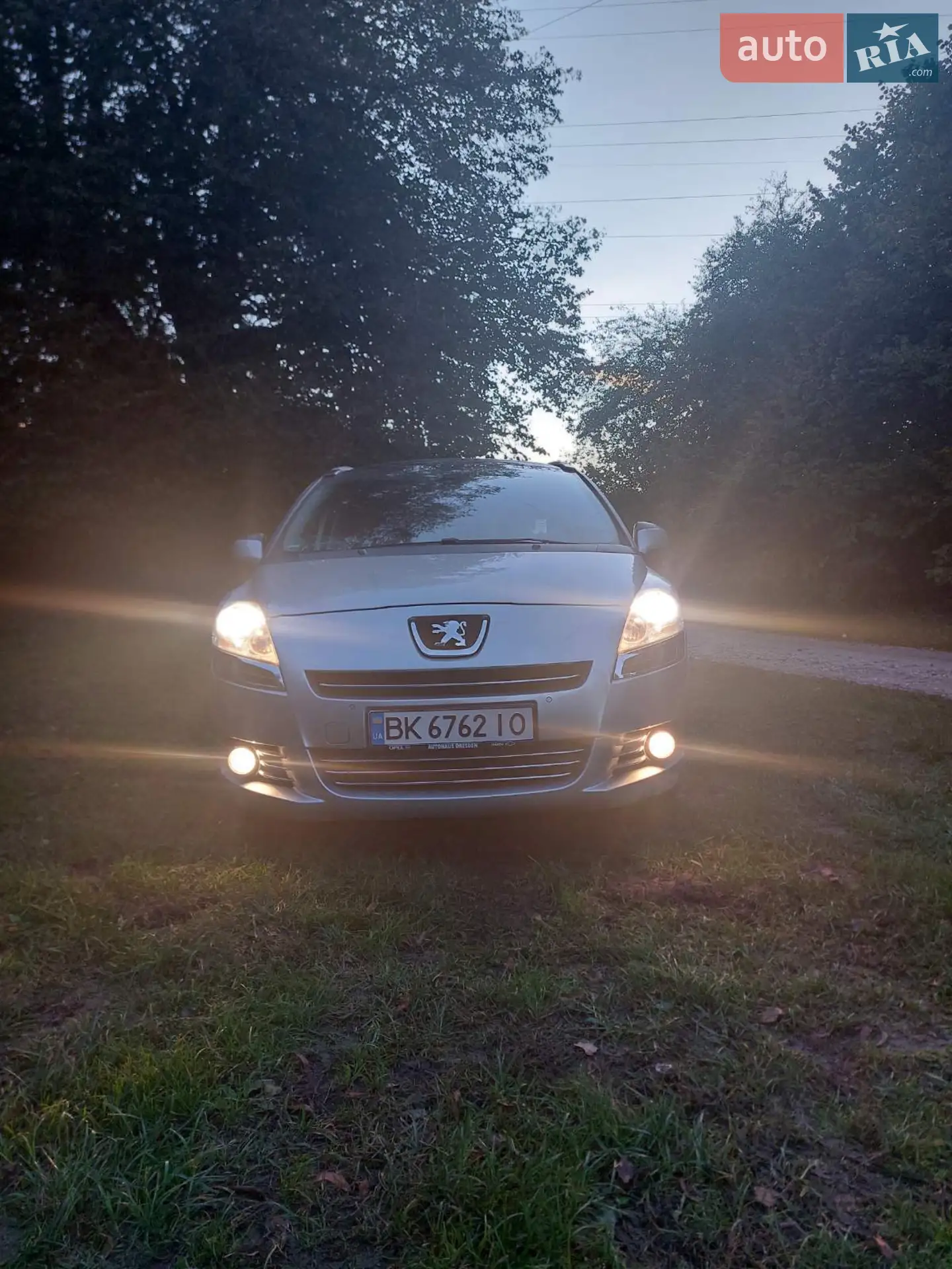 2011 Peugeot 5008 - фото 1