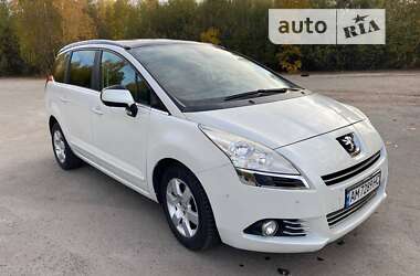 Мікровен Peugeot 5008 2012 в Звягелі