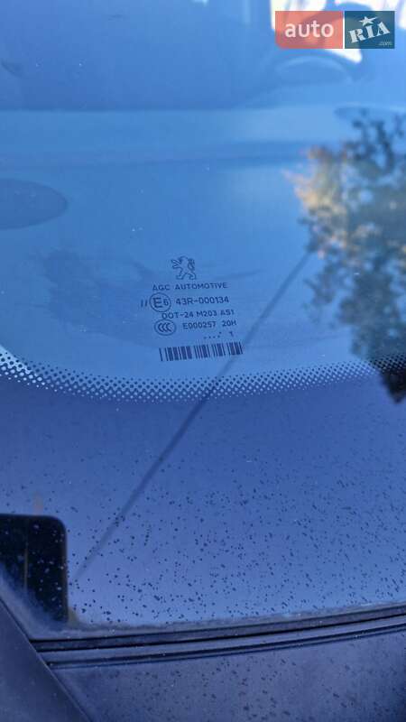 Мікровен Peugeot 5008 2011 в Миколаєві