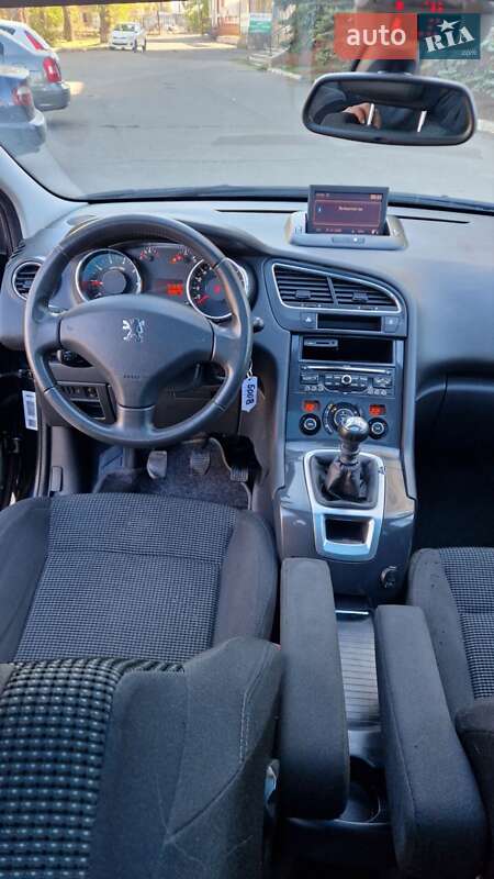Мікровен Peugeot 5008 2011 в Миколаєві