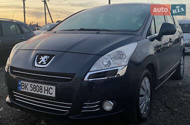 Микровэн Peugeot 5008 2009 в Ровно